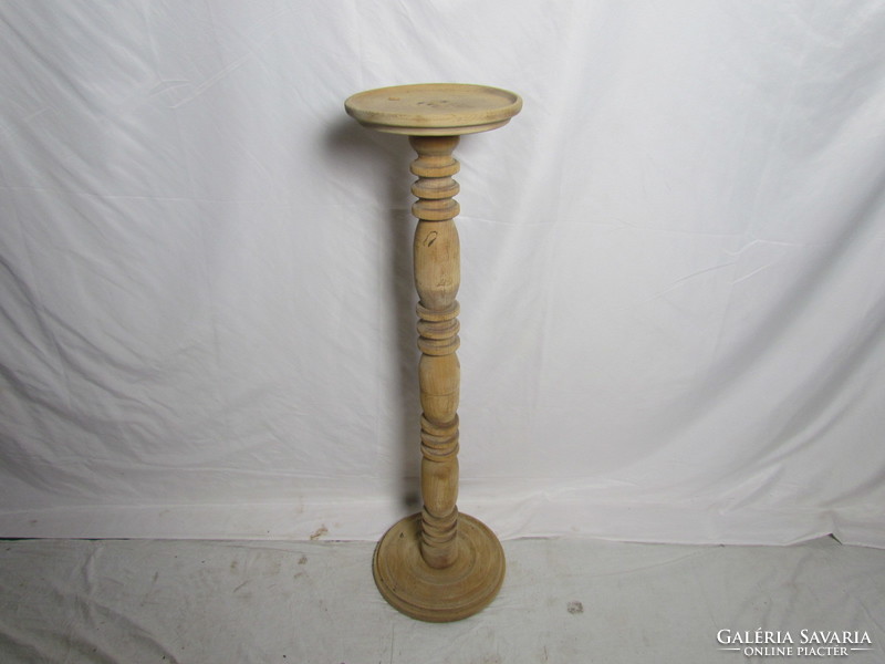 Antique flower stand (polished)