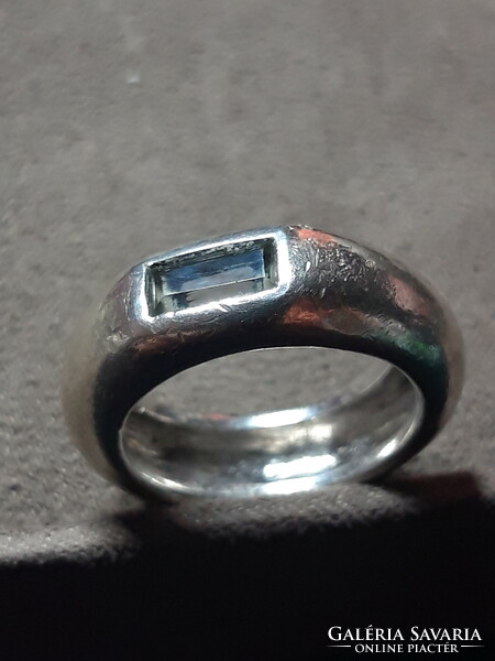 Stylish silver ring with topaz stones - size 54