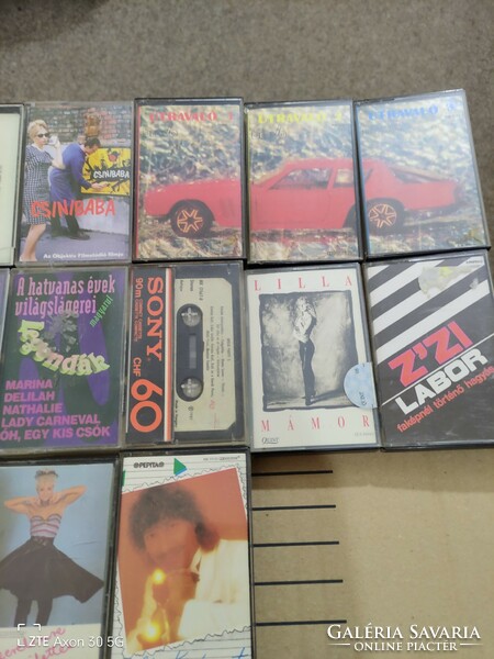16 pop cassettes from the 80s for sale