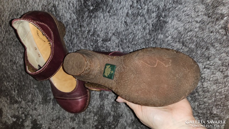 El naturalista genuine leather shoes size 38