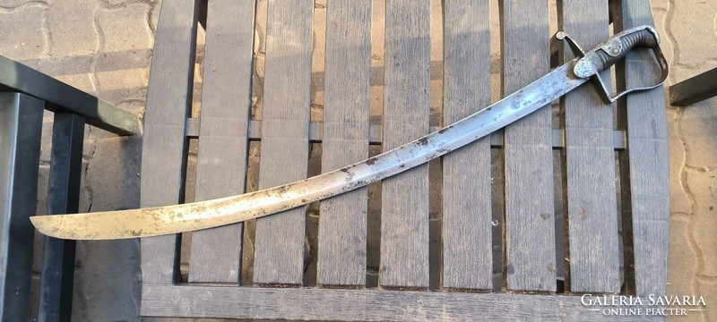 19. Early Szd hussar saber