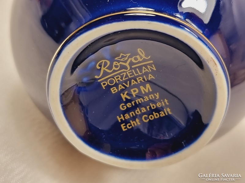 *KPM Royal Cobalt Blue Bavaria kézzel készített arany festmény virágos váza