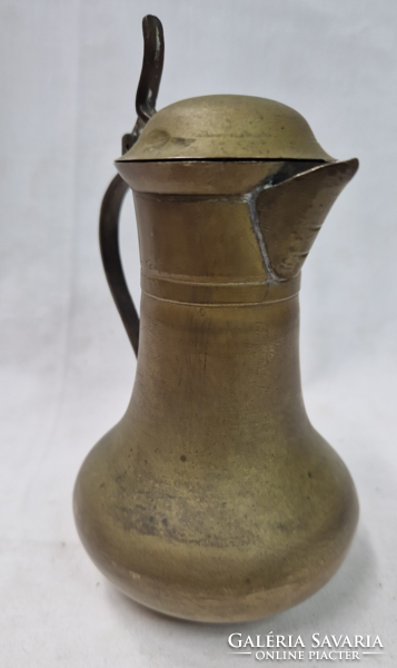 Old copper spout with lid in preserved condition 291 g. 14 Cm.