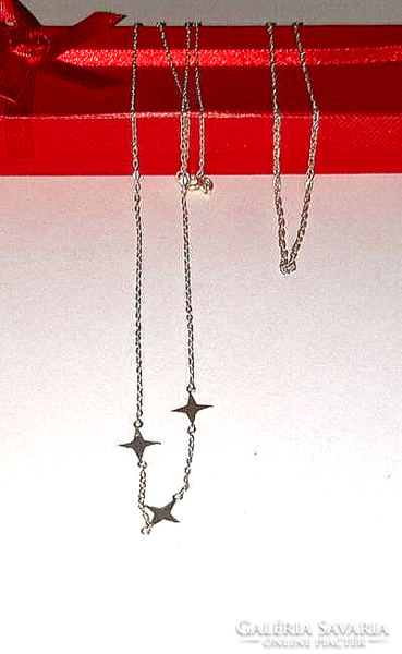 Silver necklace with bracelet