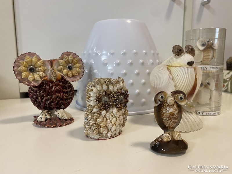 Owl figure ornament 4-9 cm made of 6 shells and snails from the owl collection