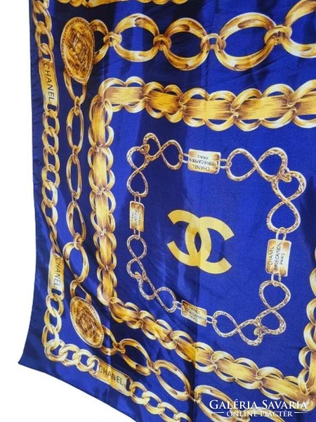 Chanel silk vintage women's scarf 85x82 cm. (6942)