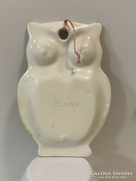 Owl-shaped Japanese wall decoration (part of an old collection)