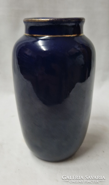 Régi Hollóházi Szakmáry (1939-1949 közötti arany jelzéssel) riolit, kobalt kék váza