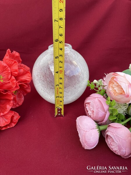 White 13.5 Cm Tall Cracked Veil Glass Veil Carved Bath Glass Vase Collectors