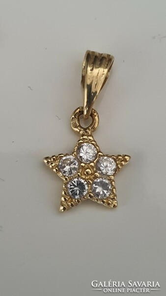 Gold (14 kt) pendant with stones