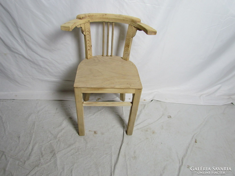 Antique pine chair (polished, refurbished)