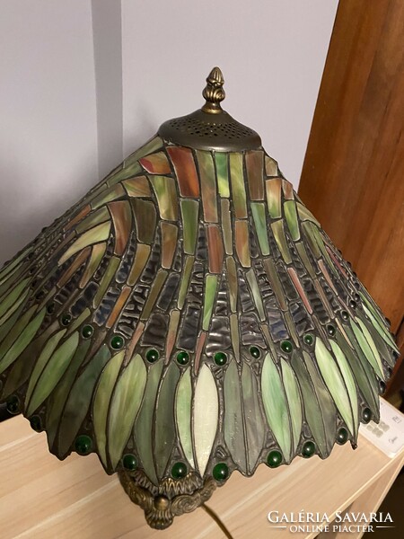 Tiffany table lamp