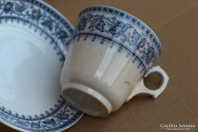 Sarreguemines antique faience porcelain tea cup