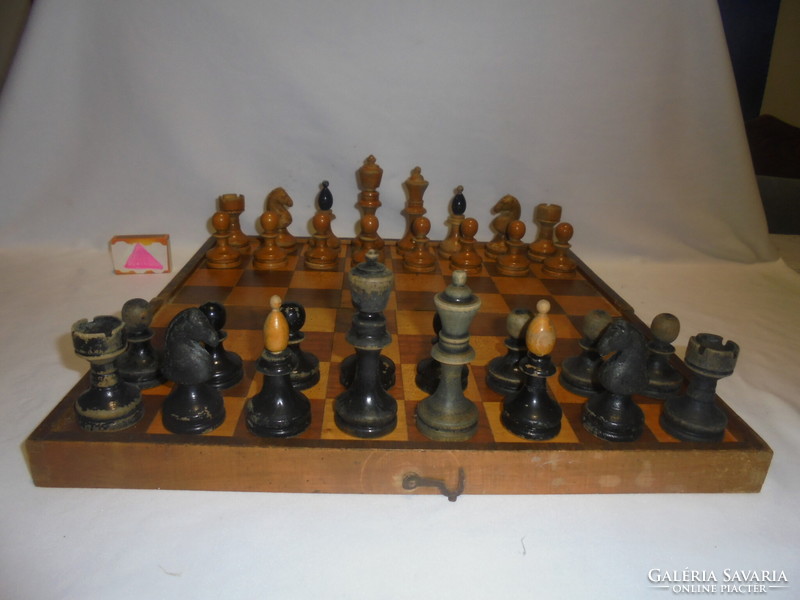 Régi fa sakk készlet - eredeti ára 38 Ft