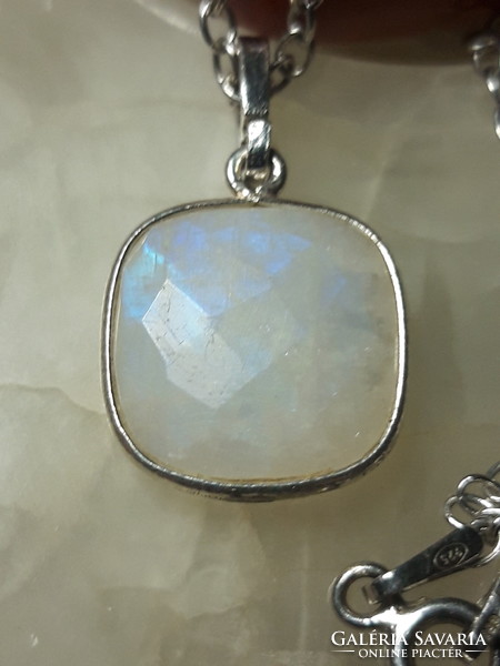 Silver moonstone necklace - 46 cm