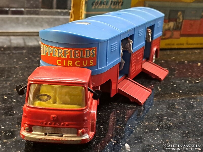 Corgi Toys Major circus horse transporter with horses brit autó gyűjtői csemege