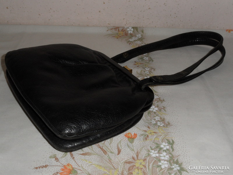 Intermod black leather shoulder bag with radish