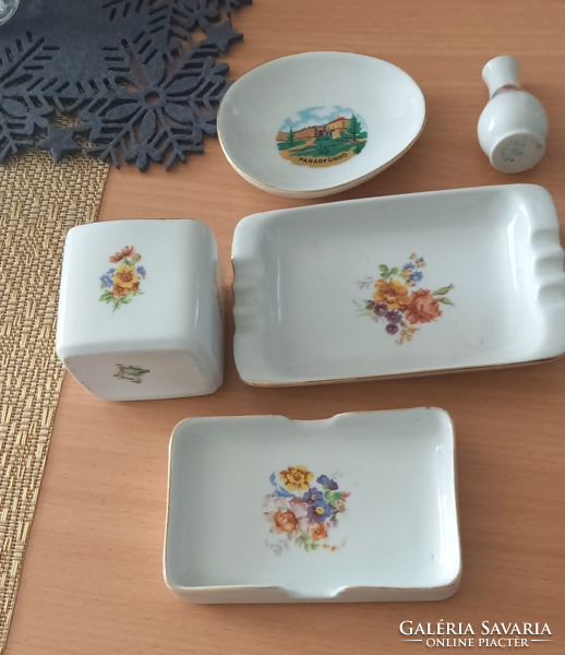 Raven House porcelain set