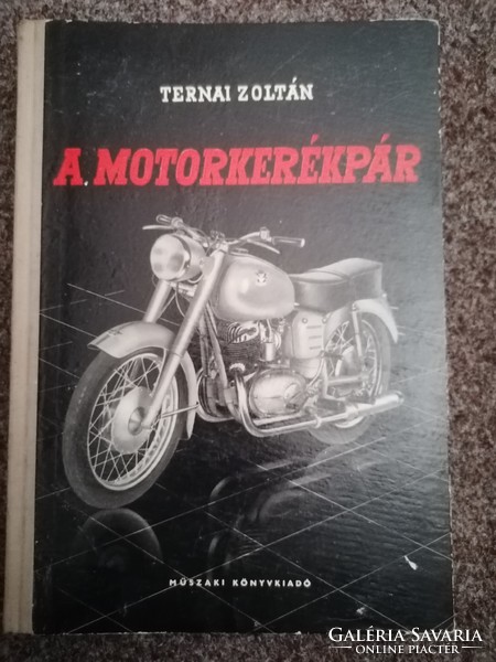 The motorcycle in Zoltan Ternai