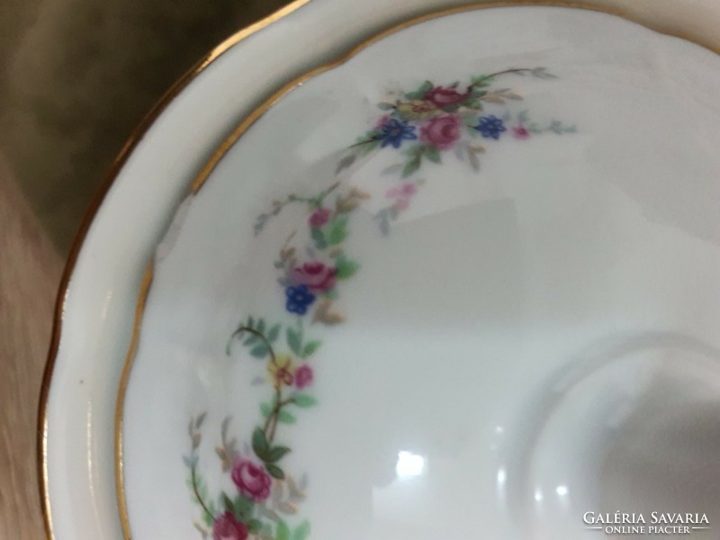 Czechoslovak Thun porcelain: 