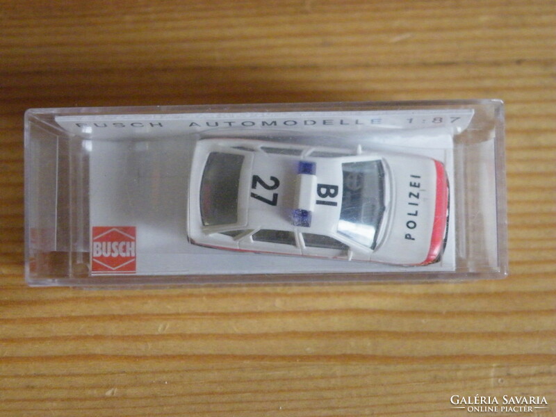 Ford escort busch (h0) car model for field table 1:87