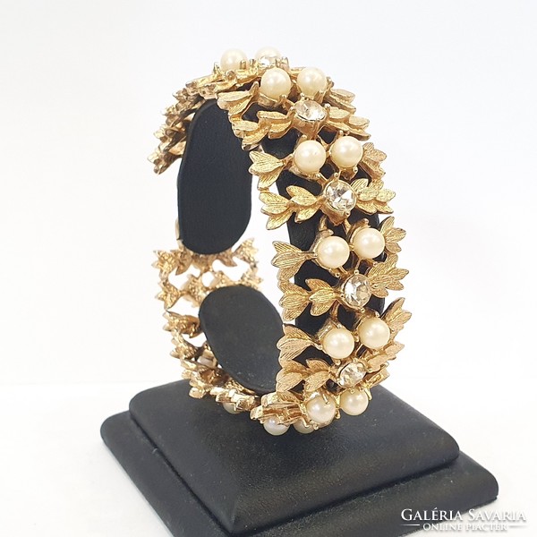 Sarah coventry 1960's 14kt gold plated bracelet