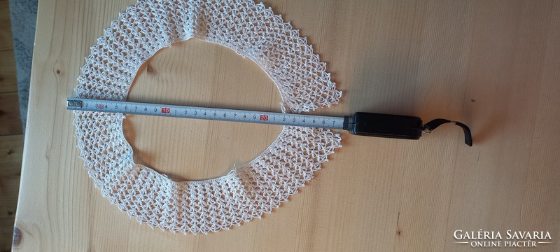 Crochet collar needlework