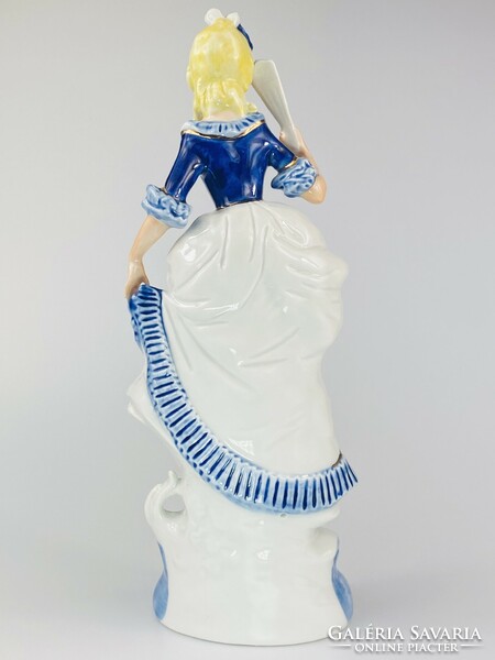 Lippelsdorf porcelán figura - Hölgy legyezővel