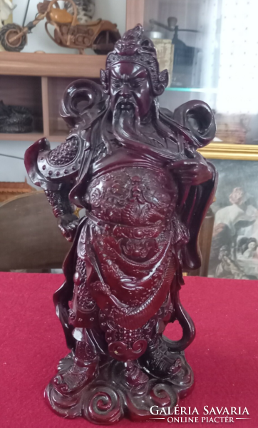 Chinese fengshui guan gong statue