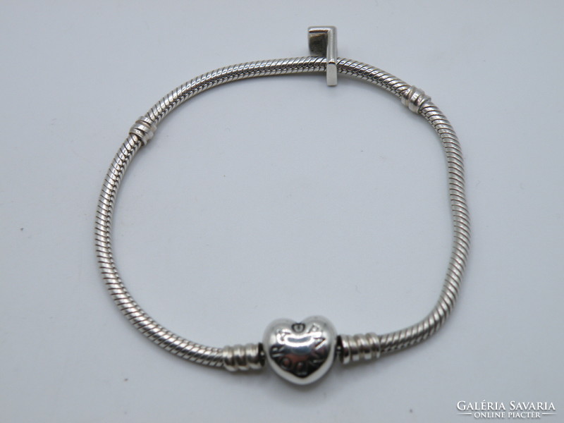 Uk0228 silver pandora bracelet with 