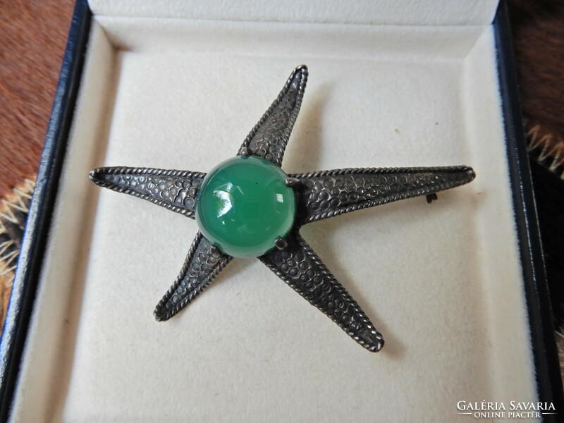 Old special large silver starfish brooch with chrysoprase stone