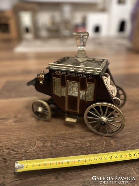Drink carriage with lighting
