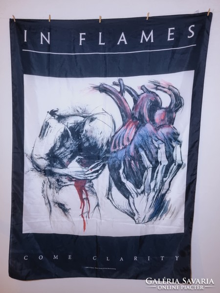In flames wall decoration - cloth - flag (12)