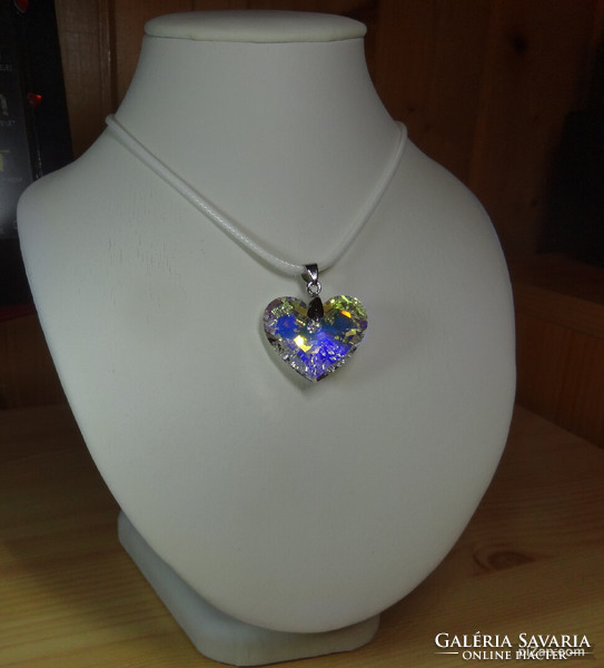 Rarity due to its size, swarovski elements heart pendant aurora borealis color (aurora boreale ab)