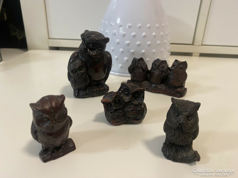 From the owl collection, 5 black resin owl figurines for collectors, 4-5 cm