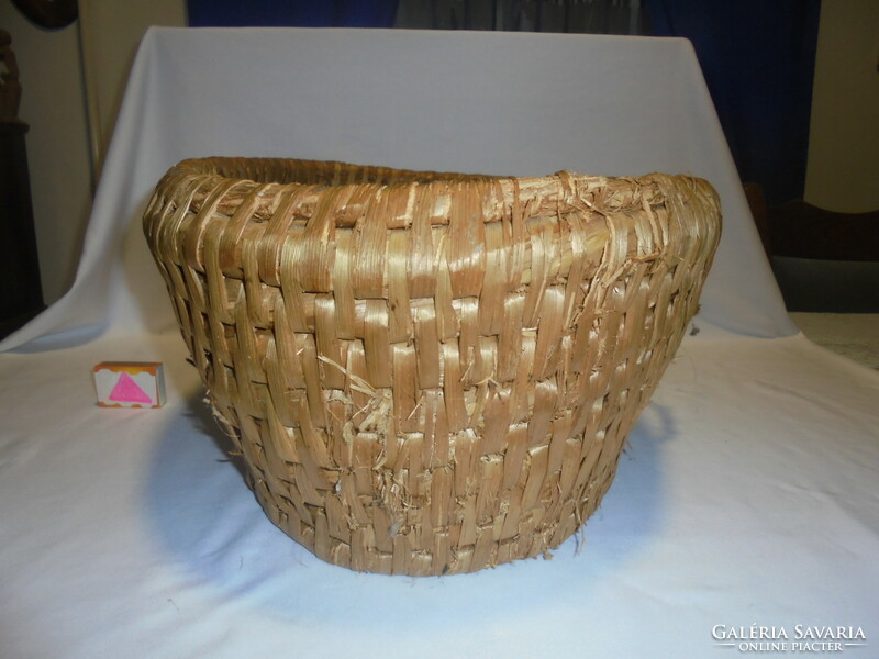 Wicker basket, storage basket