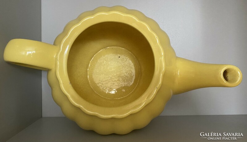 Ritkán előforduló Kispest Gránit sárga teás kancsó fedél nélkül, a hozzá való csészével.