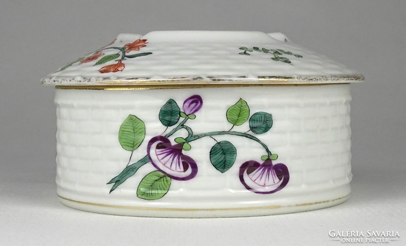 1Q470 antique Old Herend porcelain ashtray with lid