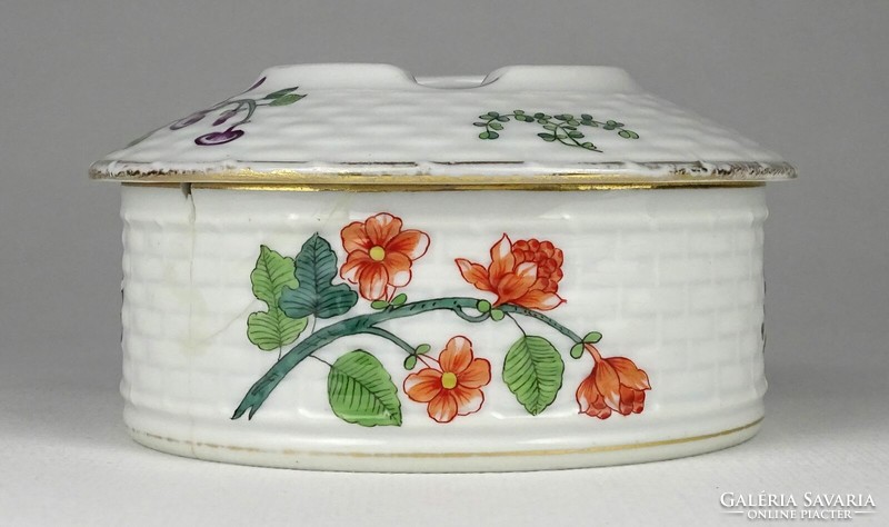 1Q470 antique Old Herend porcelain ashtray with lid