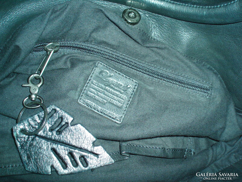 Large soft leather shoulder bag