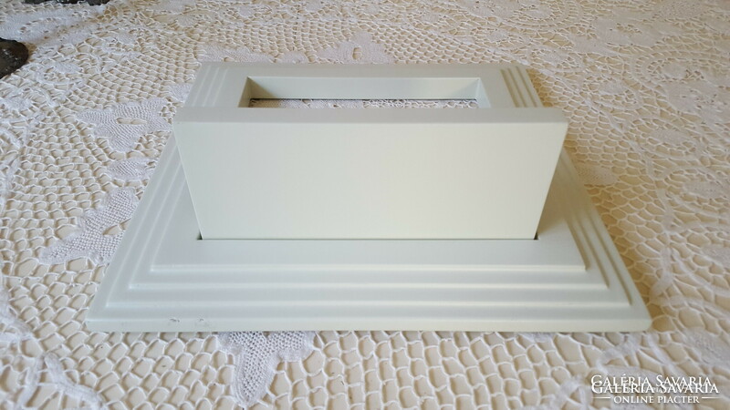 Fold-out shelf with white frame, picture frame 35x35cm.