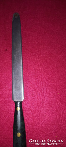 Large turris leaf opening knife