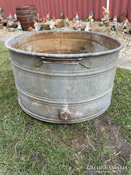 Huge tin galvanized bowl, 2-handled tub, vase, flower pot, village rustic decoration
