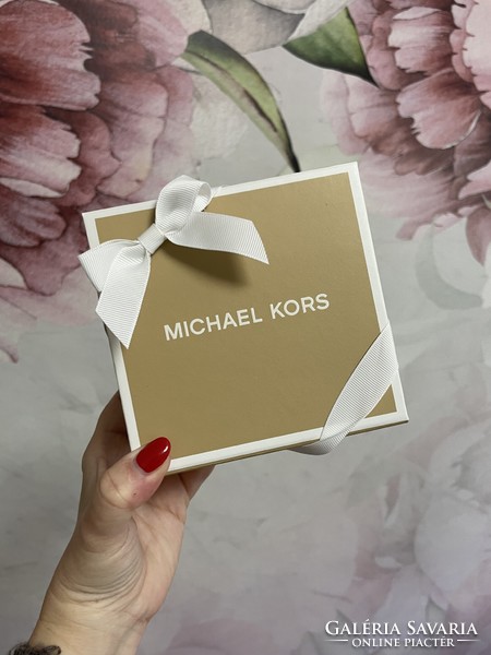Michael kors silver bracelet in gift box - brand new