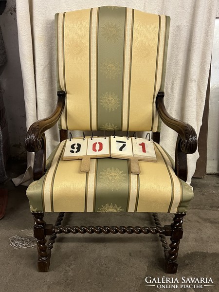 Biedermeier fotel, újra kárpitozva, 118 x 56 x 68 cm-es. 9071