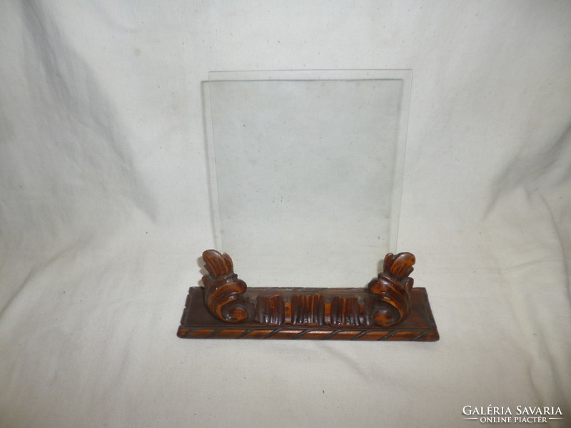 Antique table wood carved picture holder 20cm