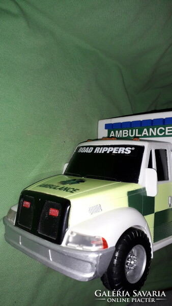 Quality toy state interactive lighting and sound self-operating battery-powered ambulance car 34 cm as shown in the pictures