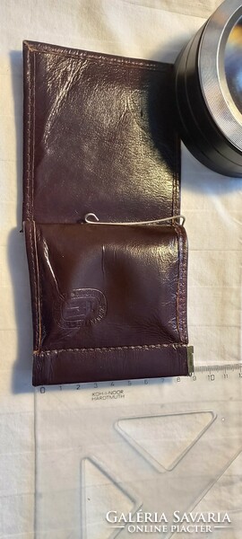 Retro wallet