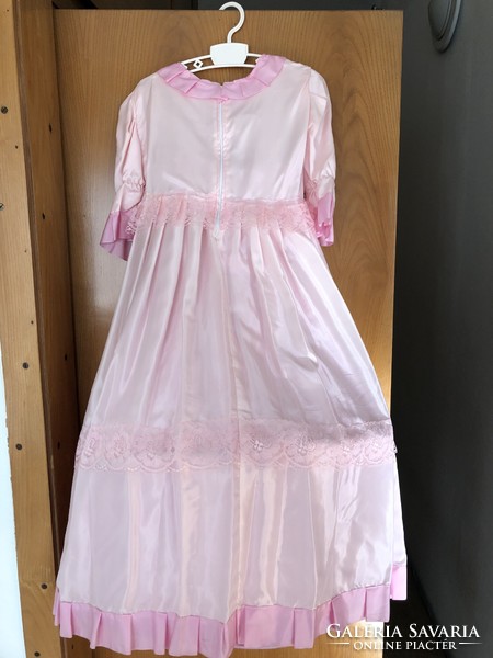 Girl's bridesmaid dress with hoop and white bolero