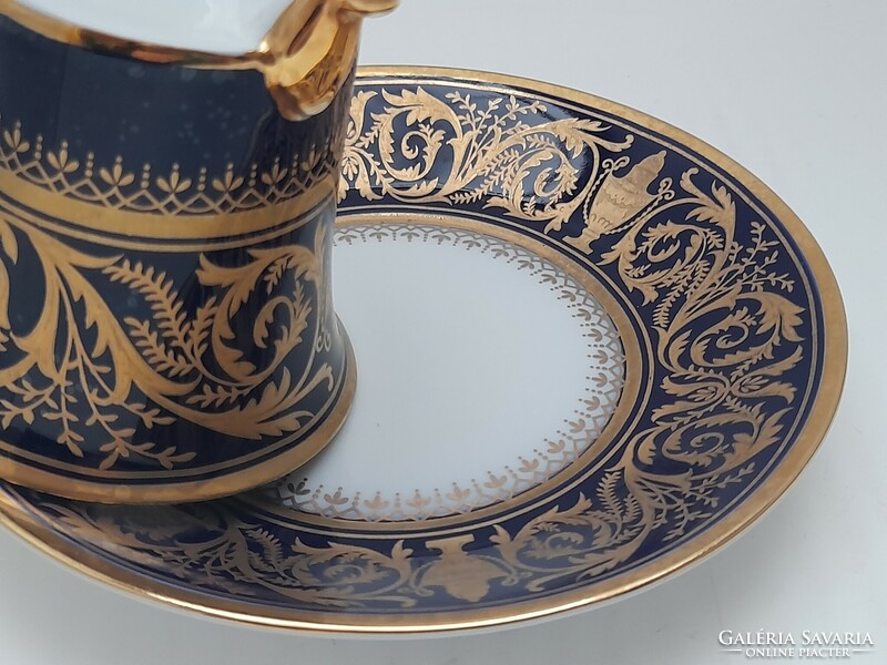 Chinese cup with bottom